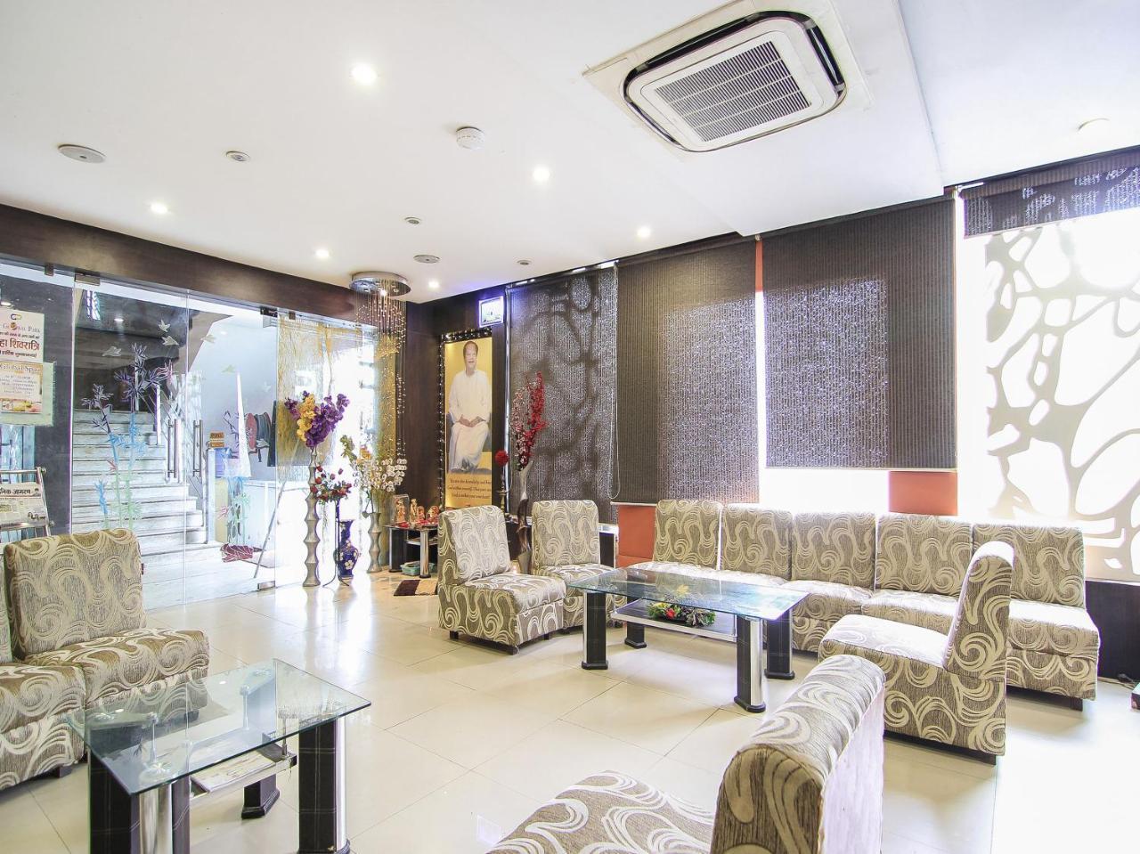 Hotel Oyo 3683 De Global Park Hasanganj Zewnętrze zdjęcie